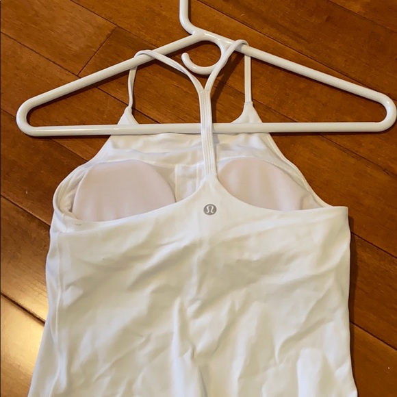 White lulu tank top - Picture 2 of 2